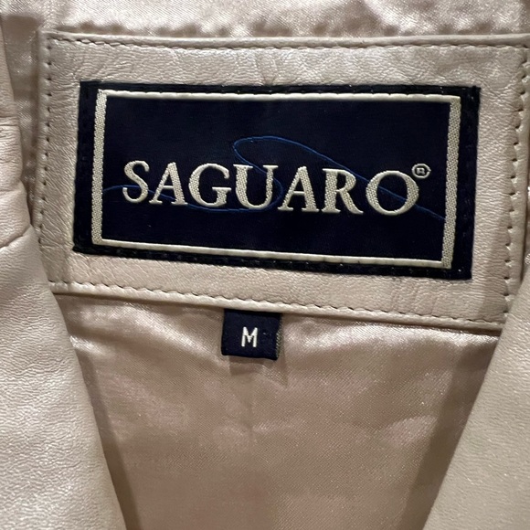Saguaro leather suit ivory pearl color size M jacket size 8 skirt - Picture 11 of 15